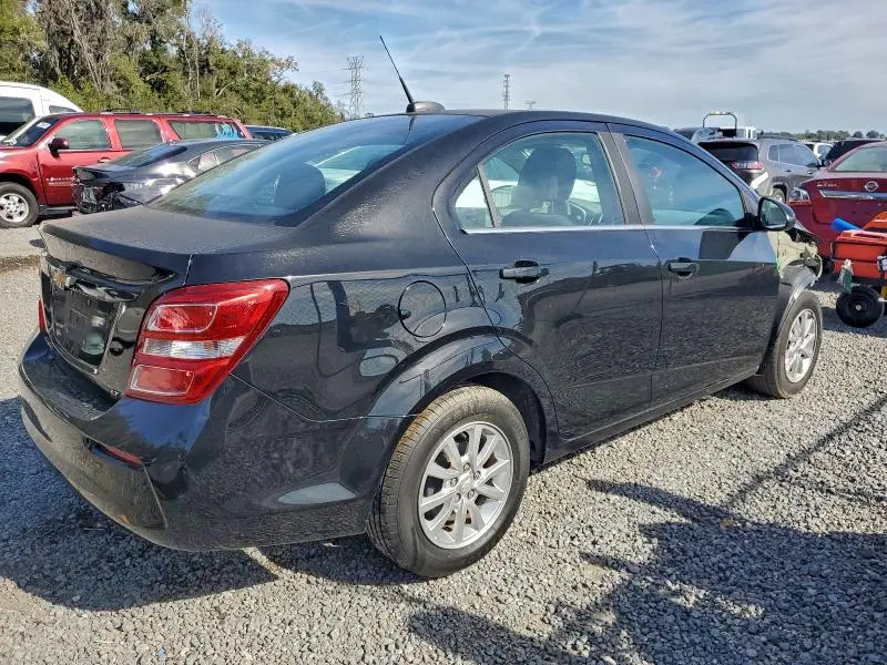 2017 CHEVROLET SONIC LT  