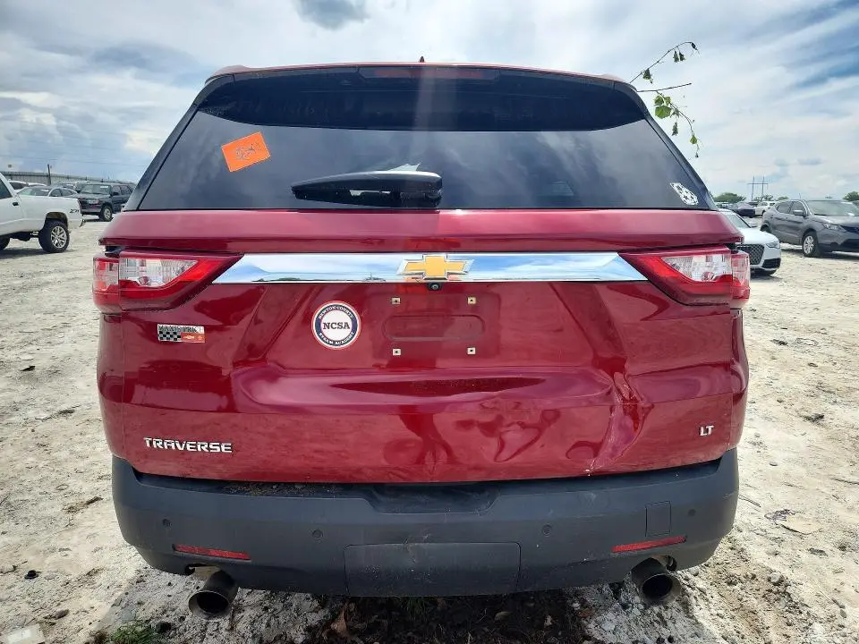 2020 CHEVROLET TRAVERSE LT  