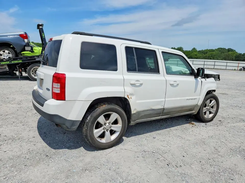 2011 JEEP PATRIOT SPORT  