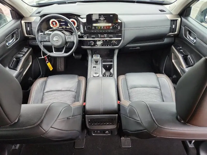 2022 NISSAN PATHFINDER PLATINUM  