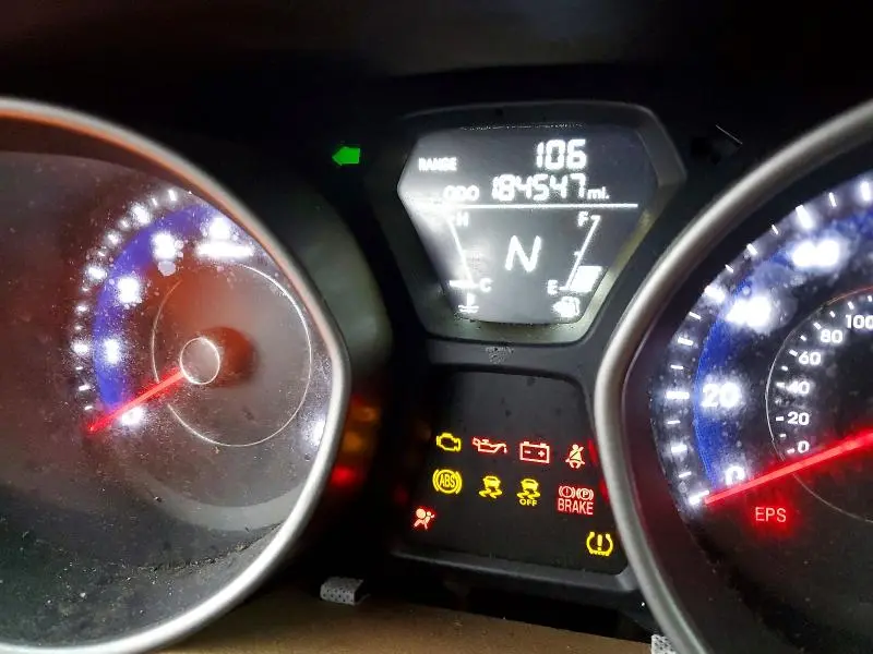 2013 HYUNDAI ELANTRA GLS  