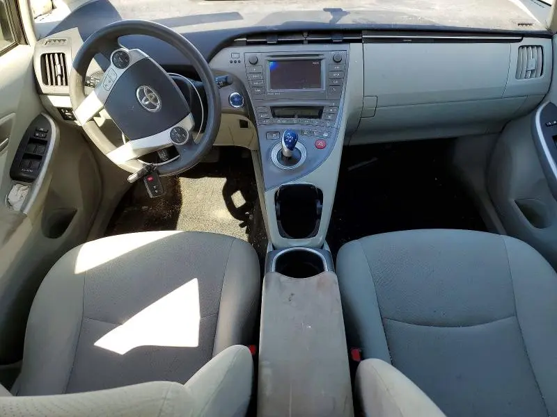 2015 TOYOTA PRIUS THREE  