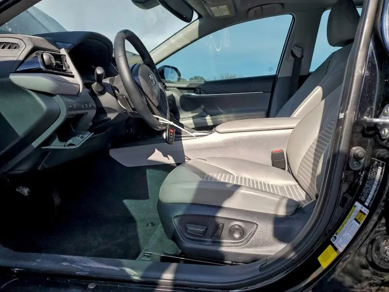 2023 TOYOTA CAMRY SE NIGHT SHADE  