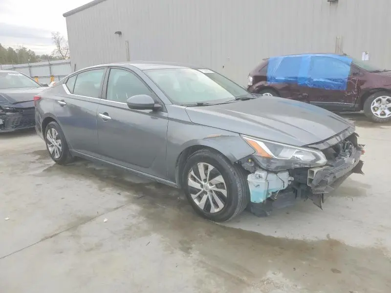 2019 NISSAN ALTIMA S  