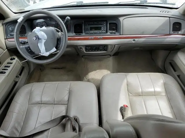 2011 FORD CROWN VICTORIA LX  