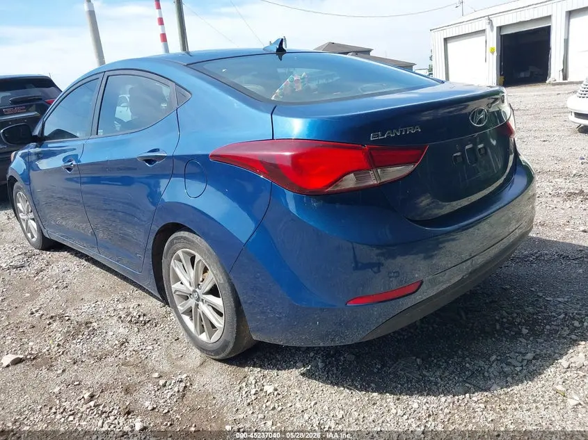 2016 HYUNDAI ELANTRA SE