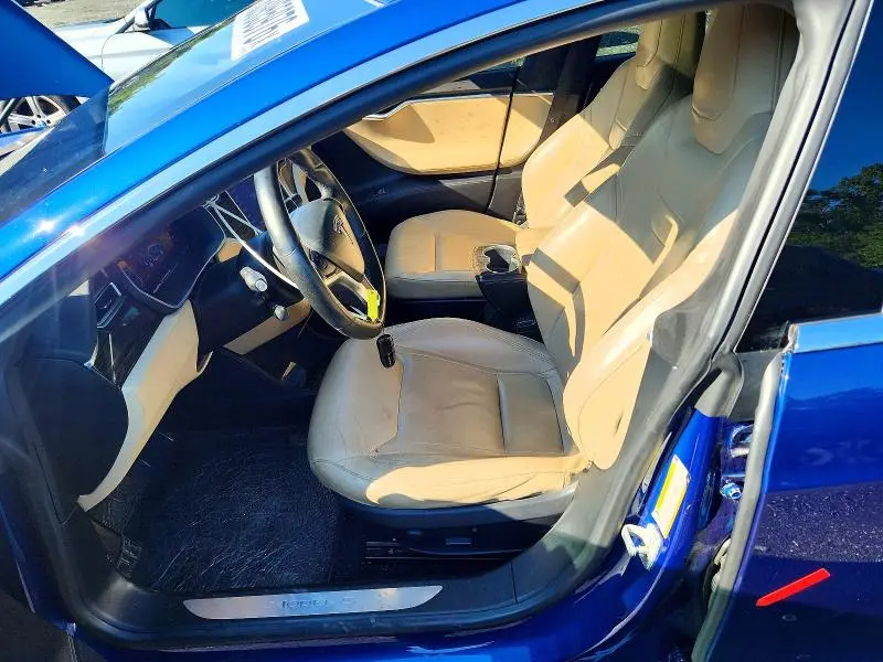 2016 TESLA MODEL S   