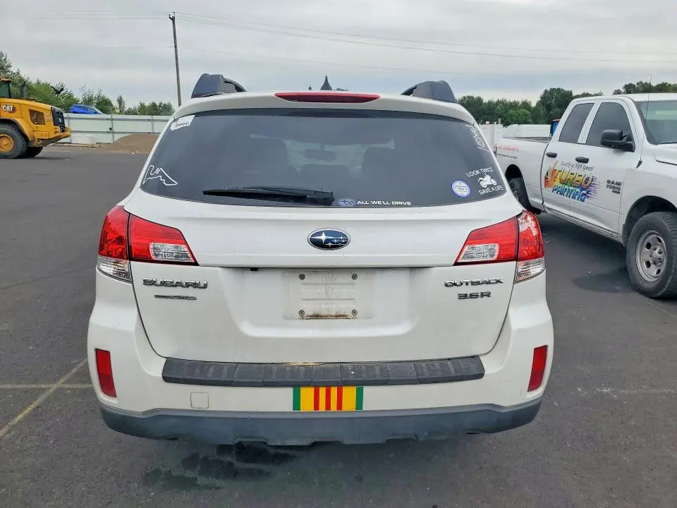 2012 SUBARU OUTBACK 3.6R LIMITED  