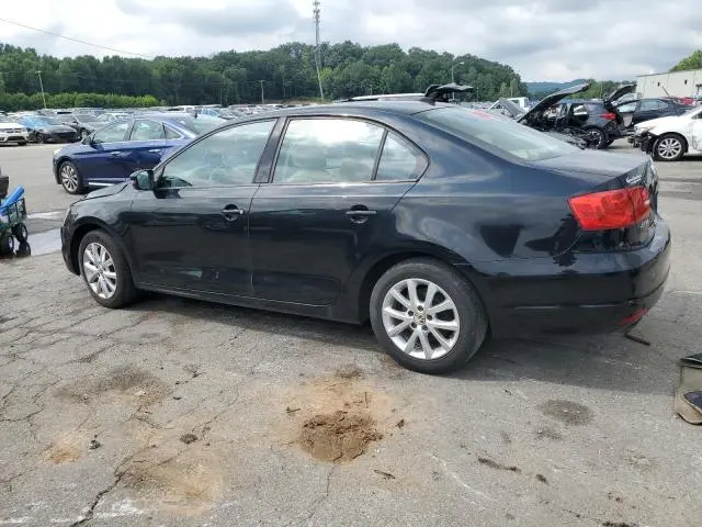 2011 VOLKSWAGEN JETTA SE