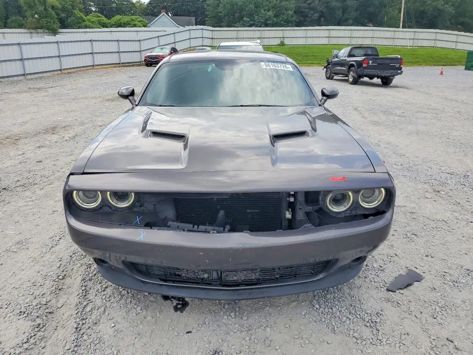 2018 DODGE CHALLENGER SXT  