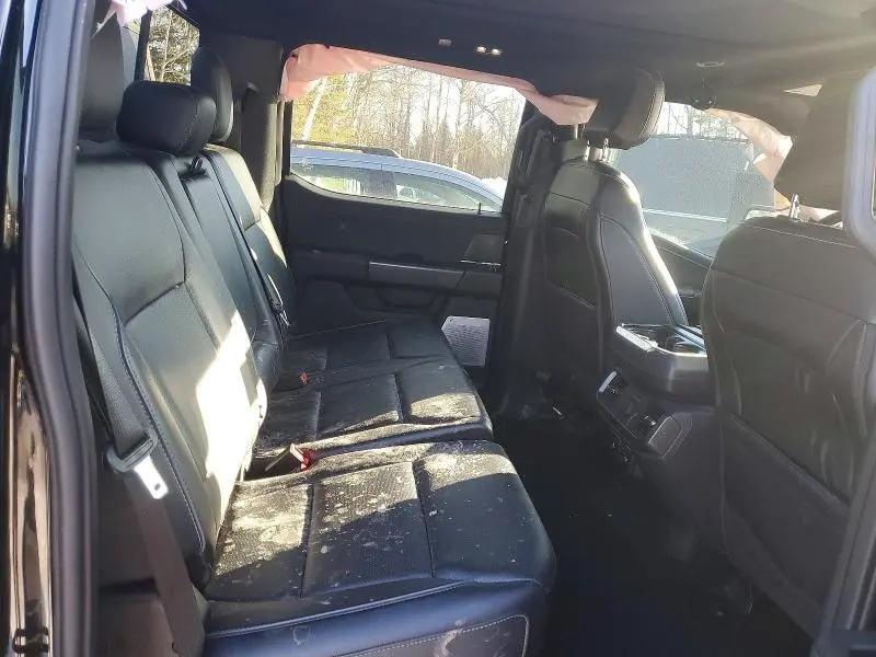 2025 FORD F150 LARIAT  