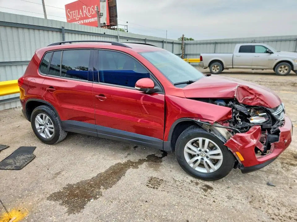 2015 VOLKSWAGEN TIGUAN S  