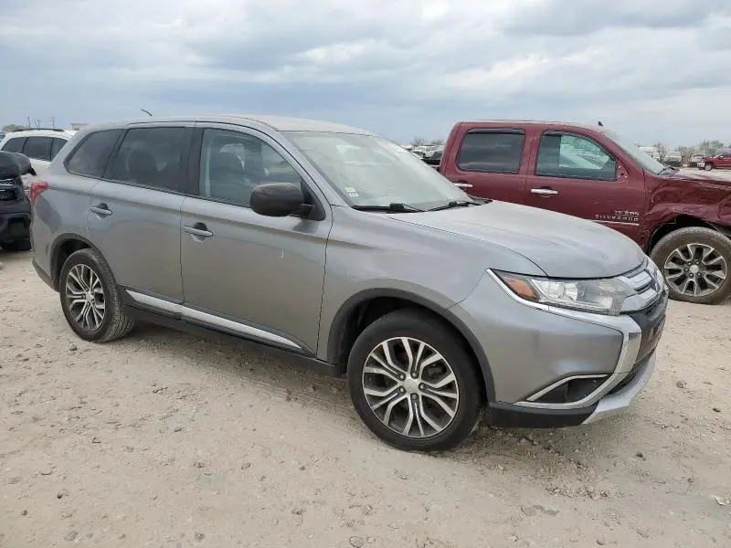 2016 MITSUBISHI OUTLANDER ES  