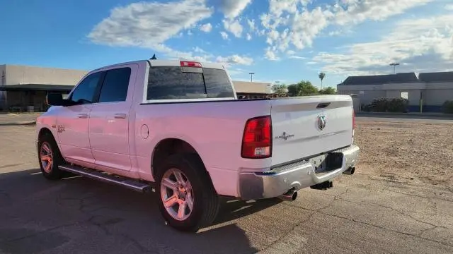 2019 RAM 1500 CLASSIC SLT