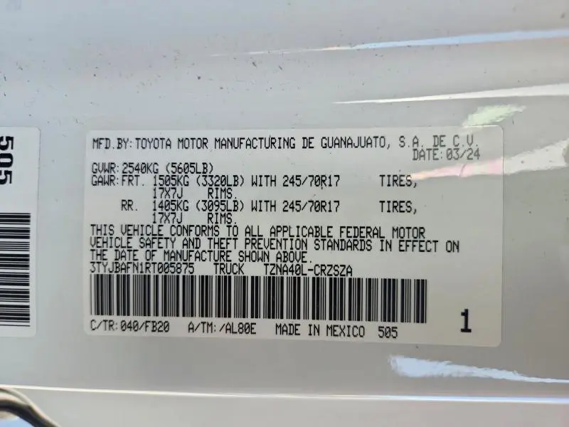 2024 TOYOTA TACOMA SR5  
