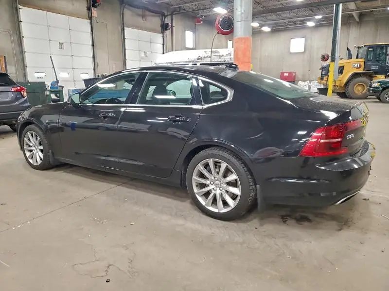 2017 VOLVO S90 T6 MOMENTUM  