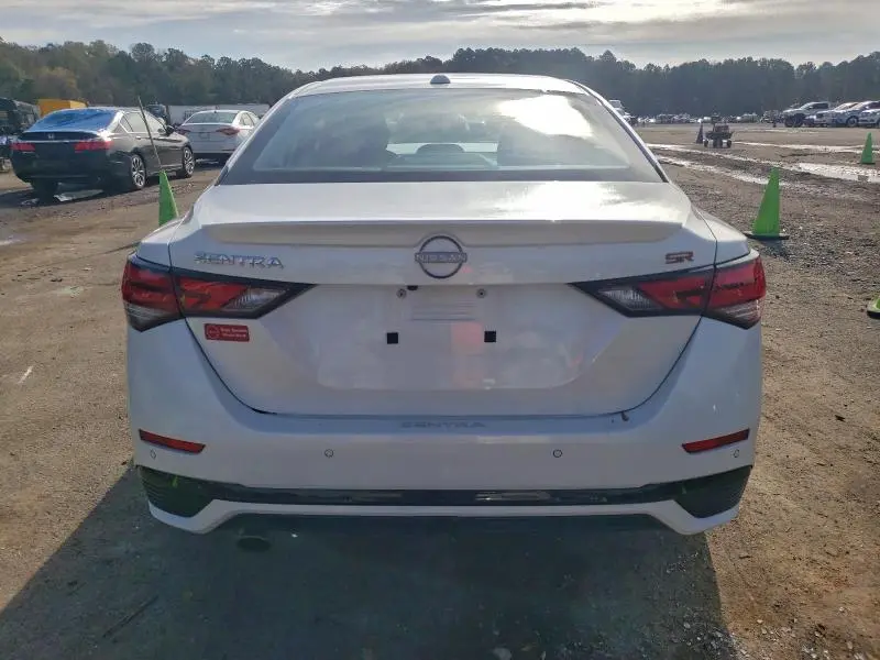 2025 NISSAN SENTRA SR  