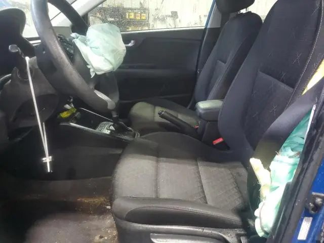 2022 KIA RIO LX  