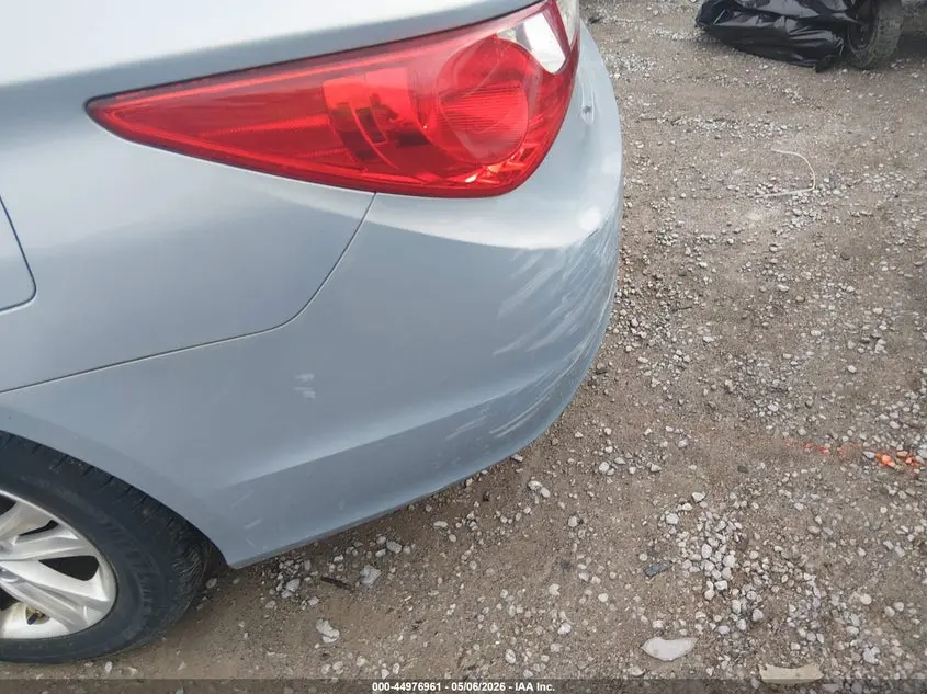2011 HYUNDAI SONATA GLS