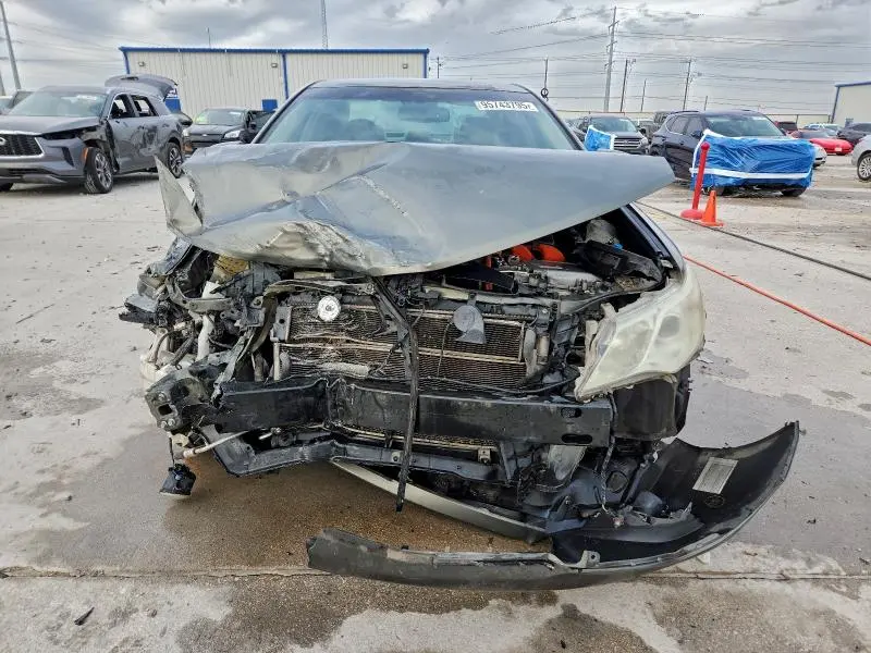 2012 TOYOTA CAMRY HYBRID  