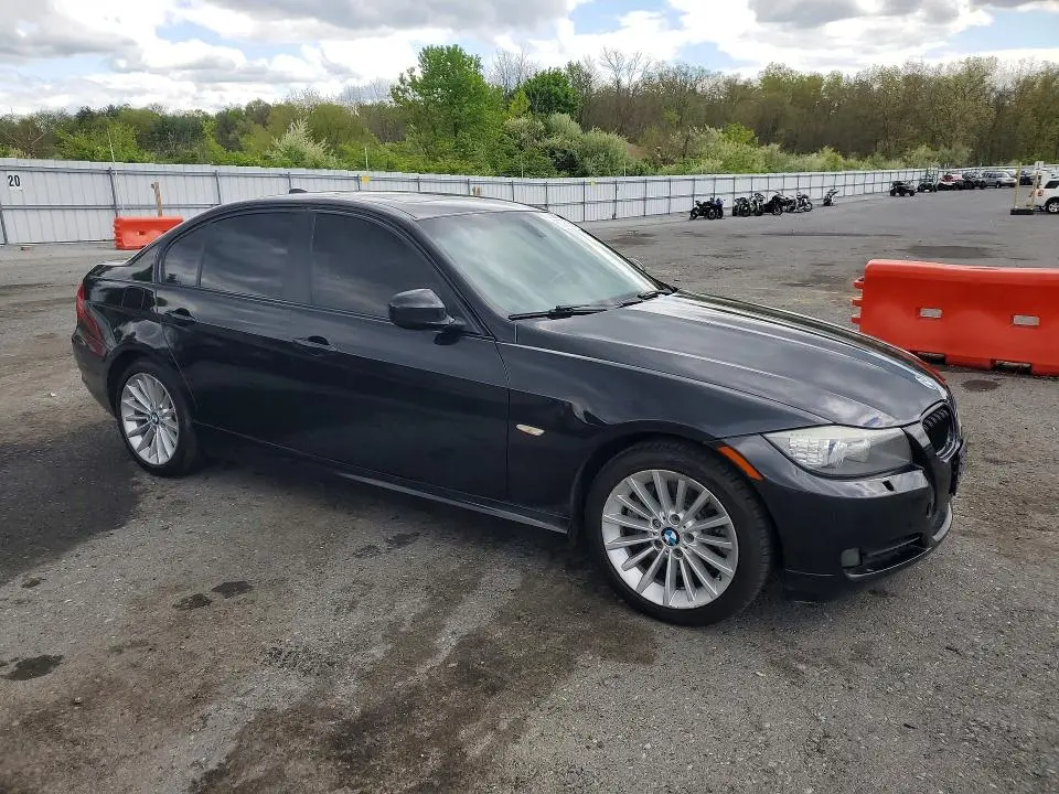 2011 BMW 335 XI  