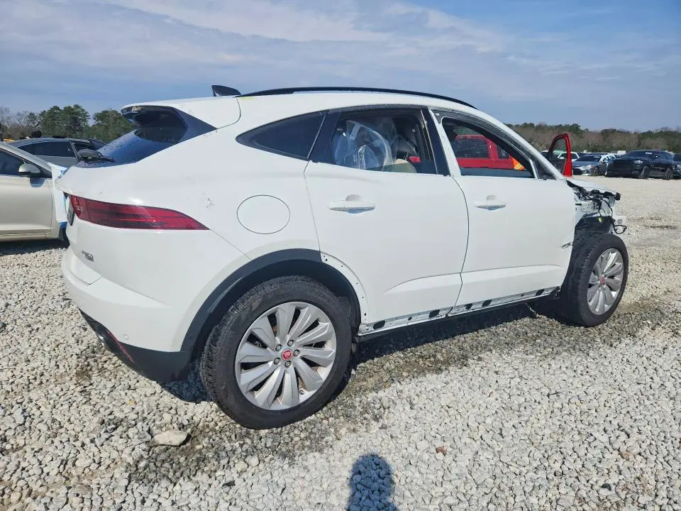 2020 JAGUAR E-PACE SE  