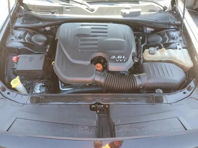 2015 DODGE CHALLENGER SXT PLUS  