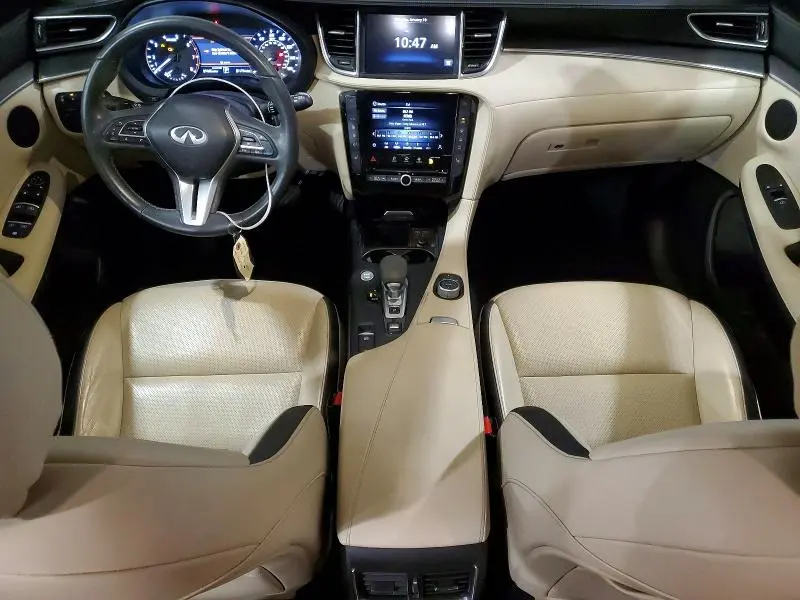 2022 INFINITI QX50 LUXE  