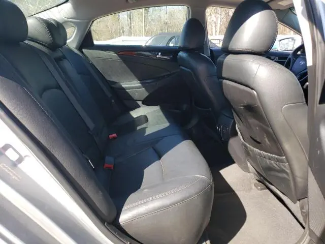 2011 HYUNDAI SONATA SE