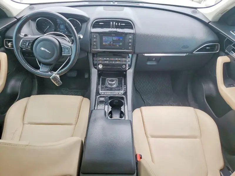2018 JAGUAR F-PACE PREMIUM  