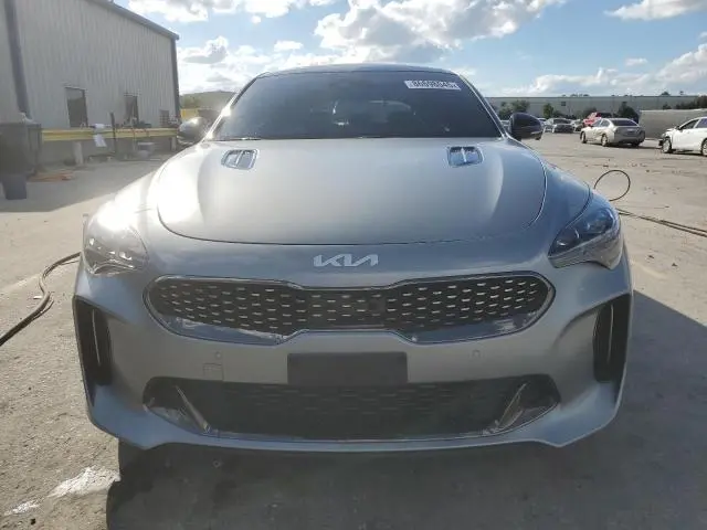 2023 KIA STINGER GT2  