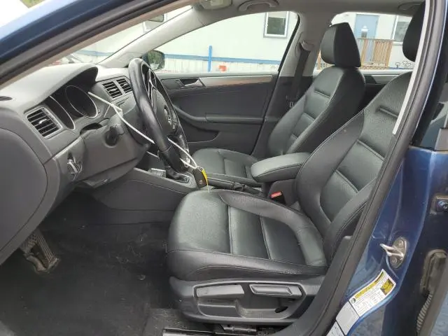 2015 VOLKSWAGEN JETTA SE  