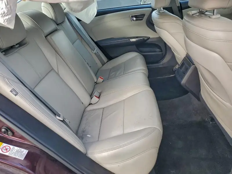 2015 TOYOTA AVALON XLE  