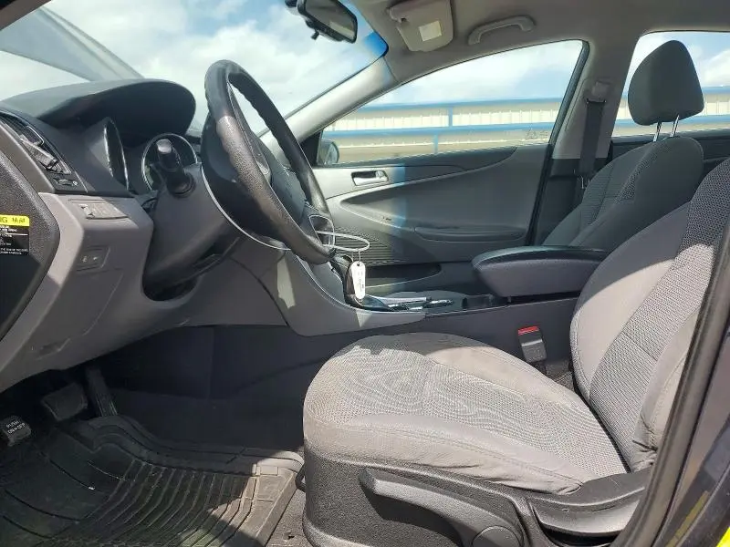 2014 HYUNDAI SONATA GLS  