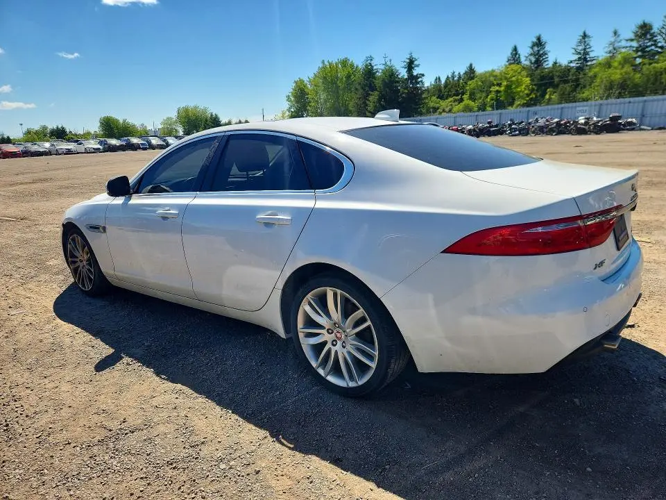 2017 JAGUAR XF PRESTIGE  