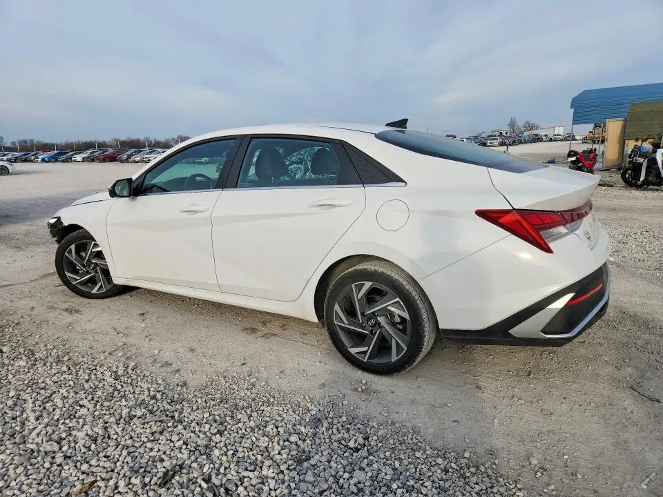 2024 HYUNDAI ELANTRA LIMITED  