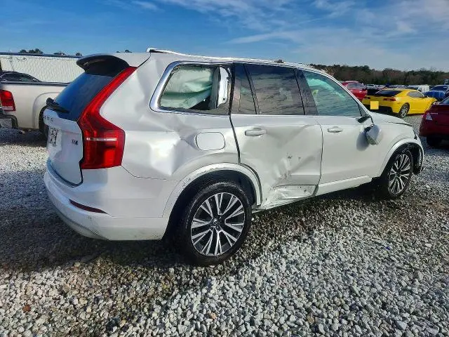 2022 VOLVO XC90 T6 MOMENTUM  