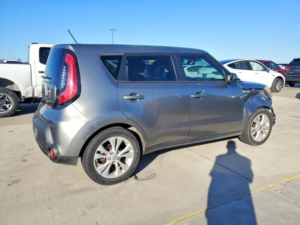2015 KIA SOUL +  