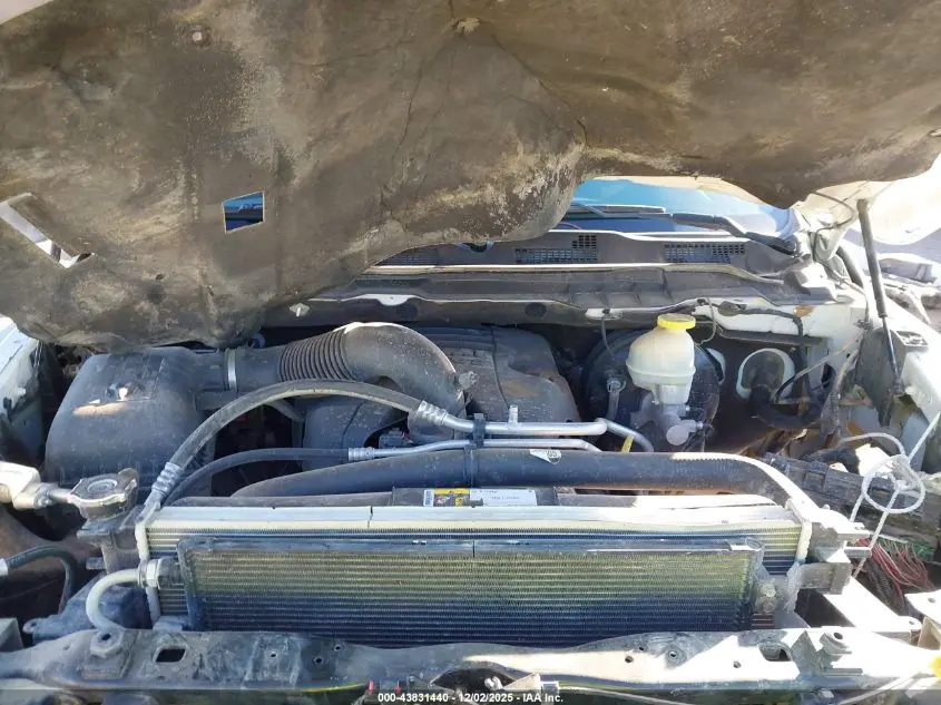 2017 RAM 1500 LONE STAR SILVER  4X4 5'7 BOX