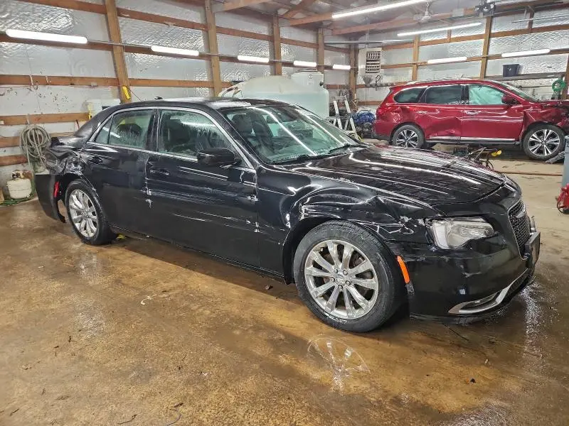 2017 CHRYSLER 300 LIMITED  