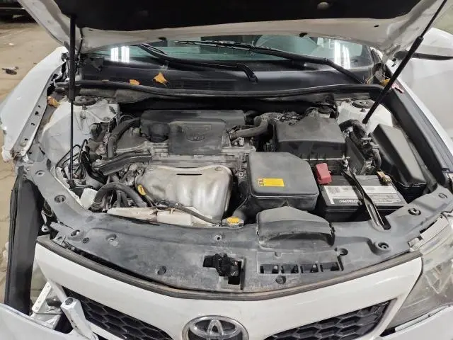 2014 TOYOTA CAMRY L  