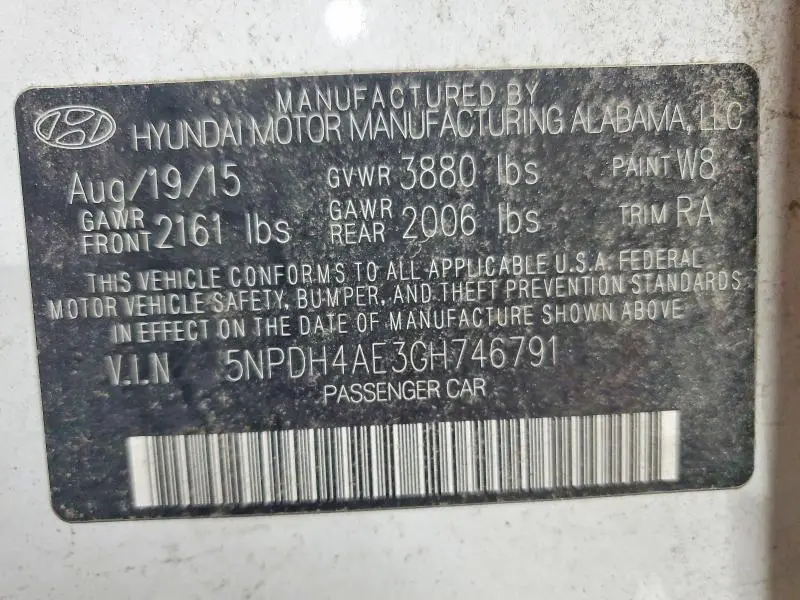 2016 HYUNDAI ELANTRA SE  