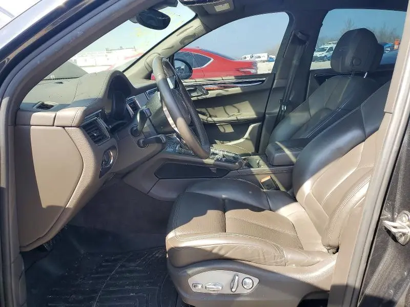 2018 PORSCHE MACAN GTS  