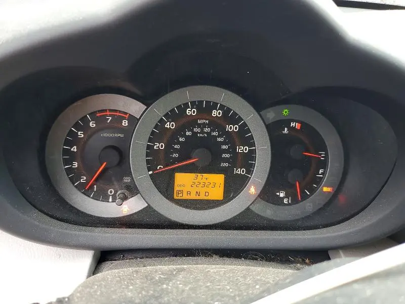 2010 TOYOTA RAV4 BASE  