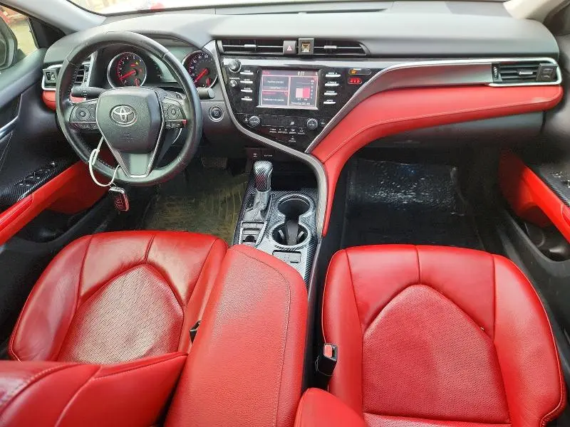 2018 TOYOTA CAMRY XSE  