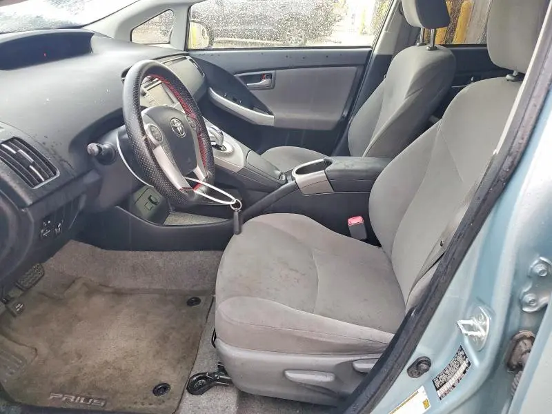 2013 TOYOTA PRIUS THREE  