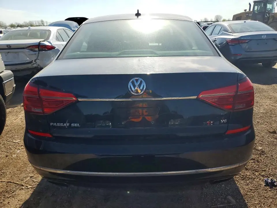 2016 VOLKSWAGEN PASSAT SEL PREMIUM  