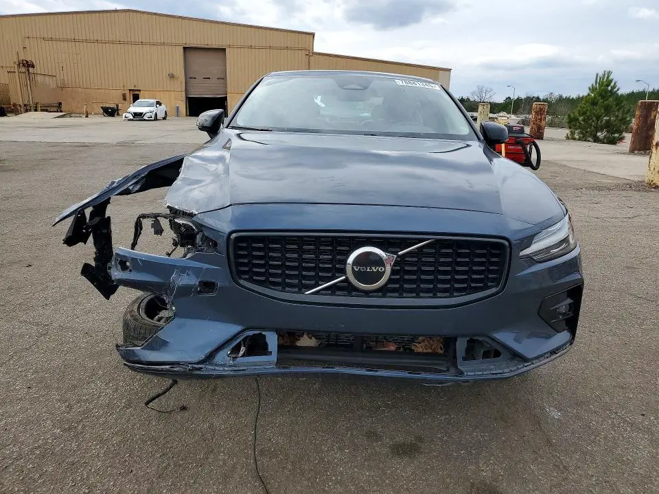2024 VOLVO S60 CORE  