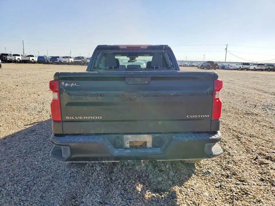 2024 CHEVROLET SILVERADO C1500 CUSTOM  