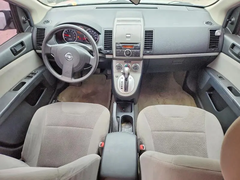 2011 NISSAN SENTRA 2.0  